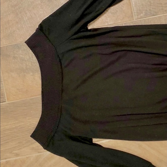 Off-the-Shoulder Black Sweater - Picture 3 of 6